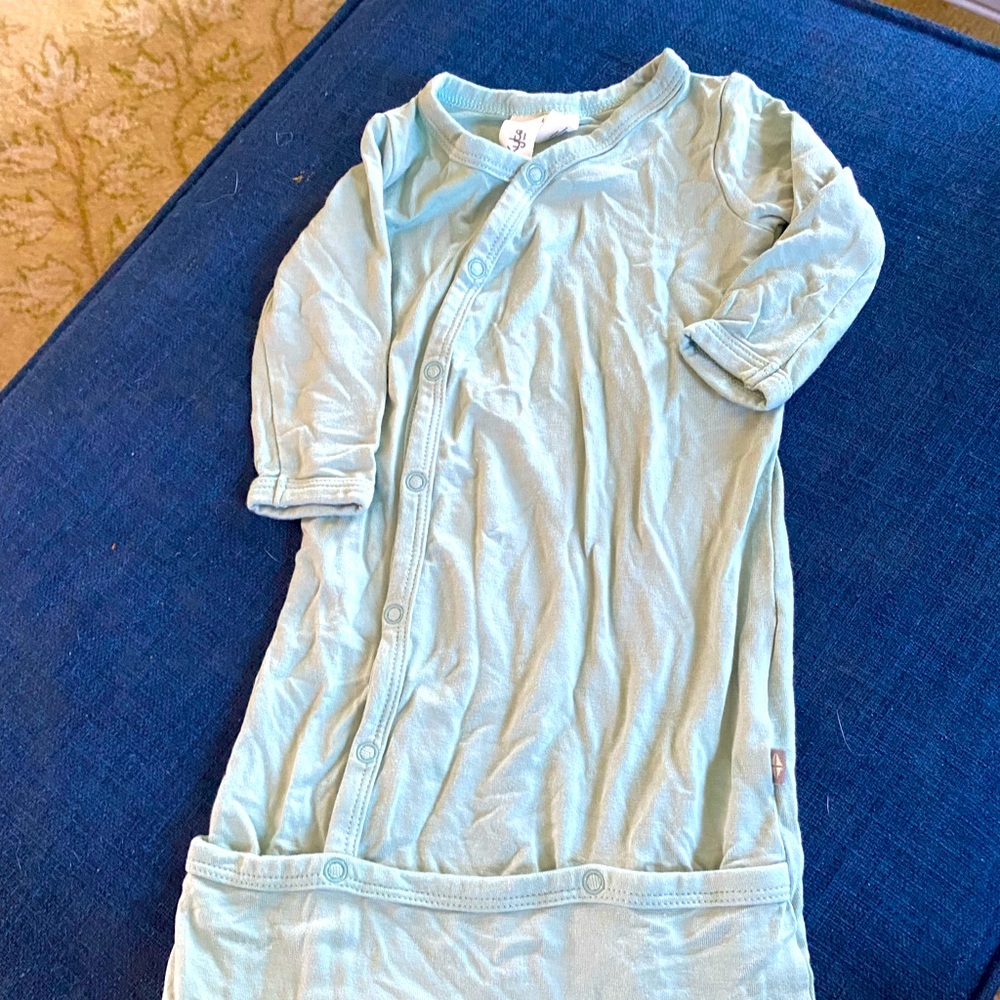 Kyte Baby newborn sleeper gown!